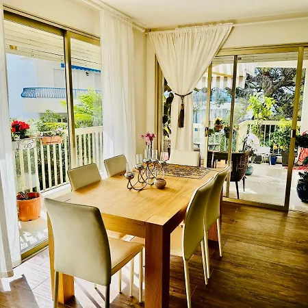 Luxurious Privacy - 130M2 Entire Floor, Pool, Parking, Ac - 5' Croisette - Plage Des Sports * Cannes